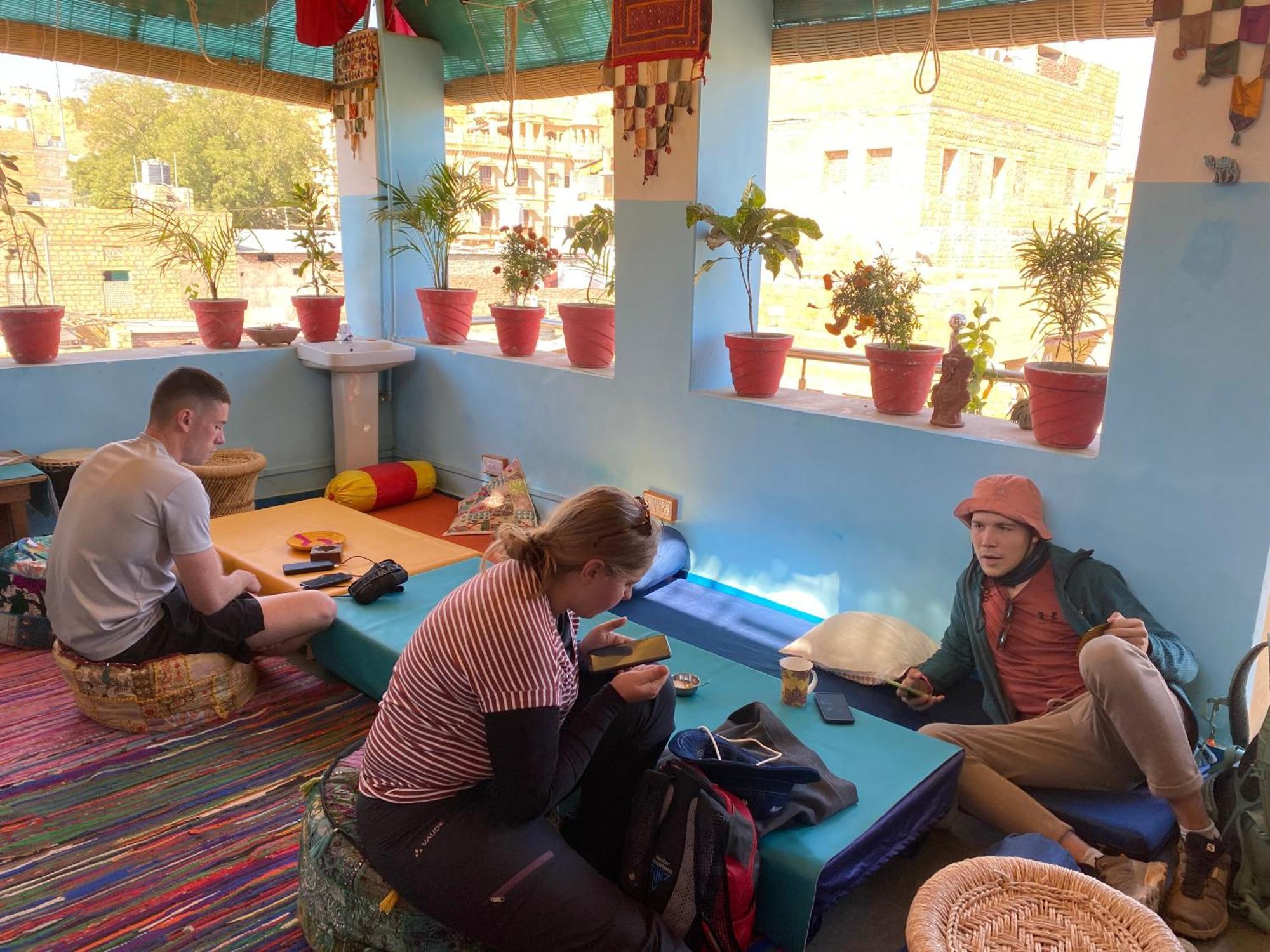 Blue Eye Hostel Jaisalmer Exterior foto